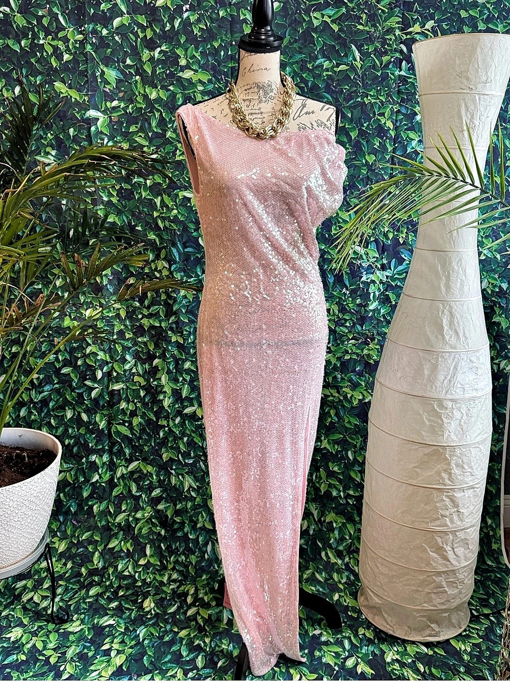 PrettyLittleThing Petite Twist Detail Sheer Side Split Sequin Maxi Dress Sequin